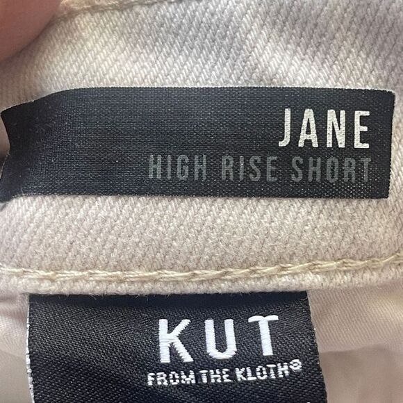 Kut From The Kloth Denim High Rise Distressed Cut Off Shorts White 12 - Picture 6 of 14